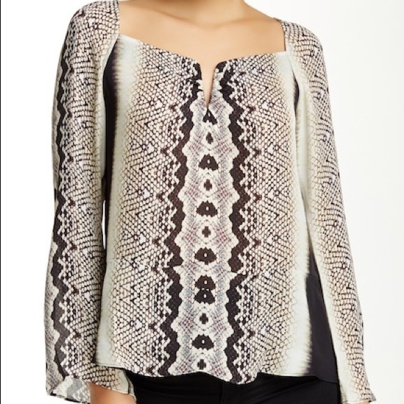 Nicole Miller Artelier Anaconda Silk Blouse Sz:M - Picture 3 of 6